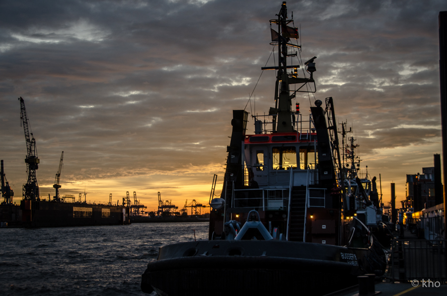 Sonnenuntergang im Hafen...