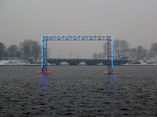 blaues Tor